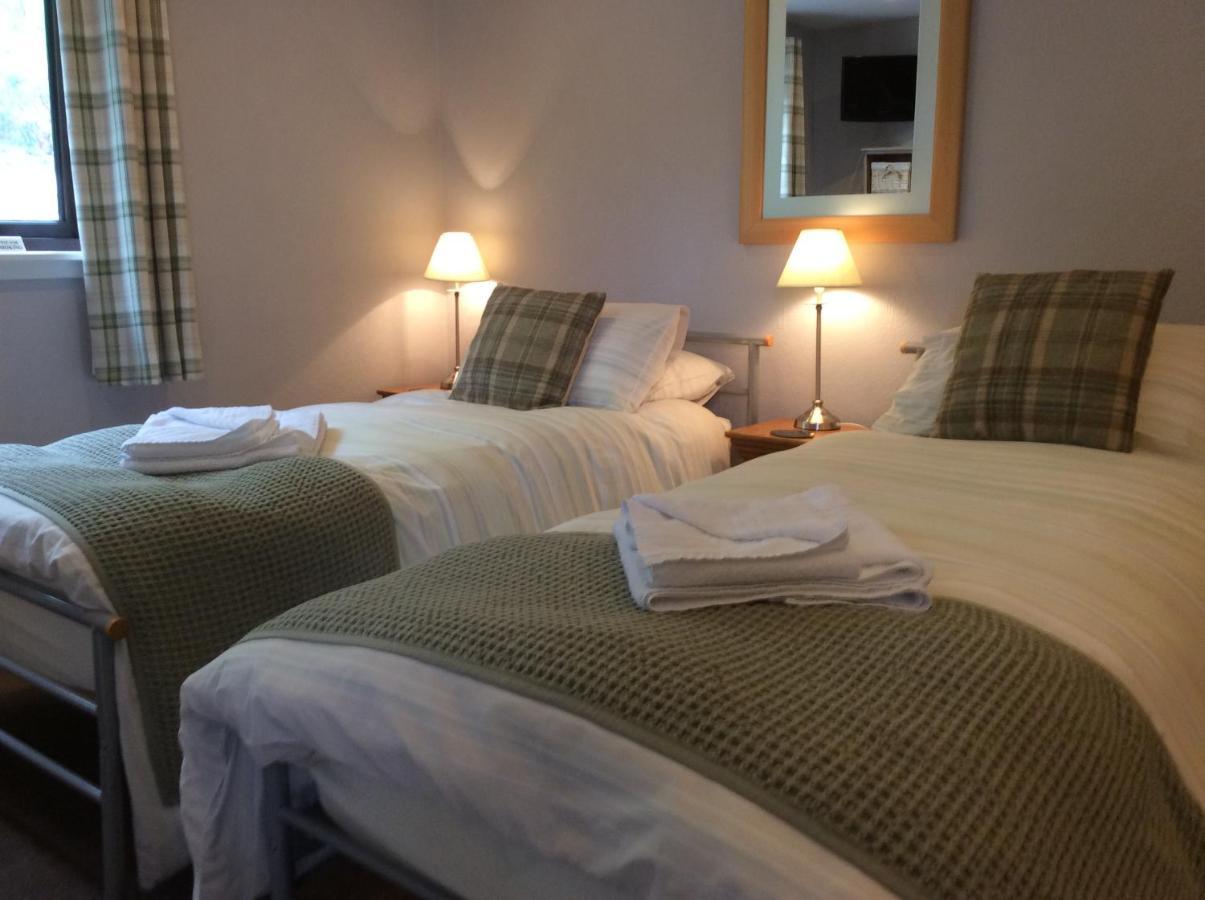 Meadowbank Guest House Portree Bagian luar foto